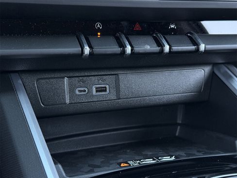 New 2026 Chevrolet Colorado LT w/ LT Convenience Package image 18