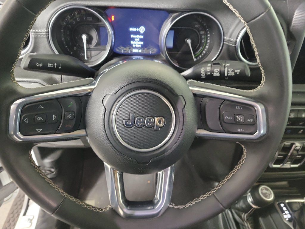 Used 2023 Jeep Wrangler Unlimited Sahara w/ Cold Weather Group AWD/4WD image 15