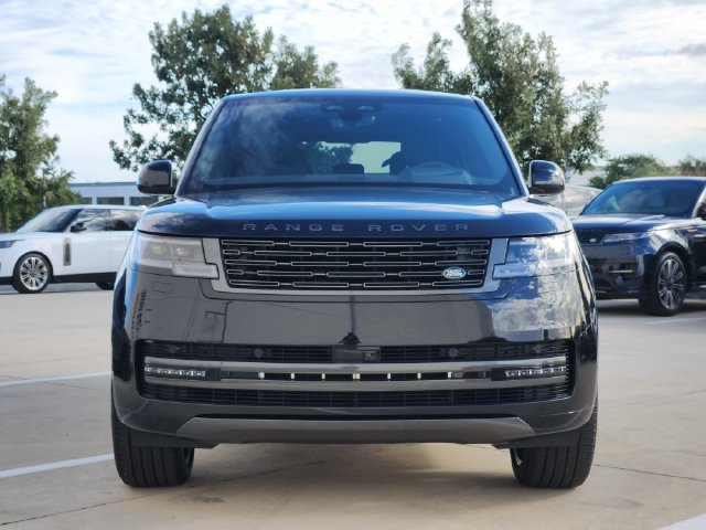 New 2027 Land Rover Range Rover Long Wheelbase SE AWD/4WD image 2