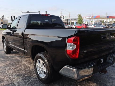 Used 2016 Toyota Tundra SR5 w/ SR5 Upgrade Package AWD/4WD image 5