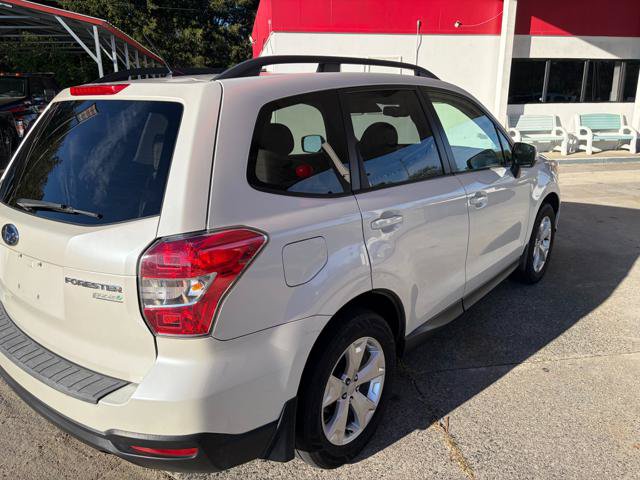 Used 2014 Subaru Forester 2.5i Premium w/ Popular Package #1 AWD/4WD image 3