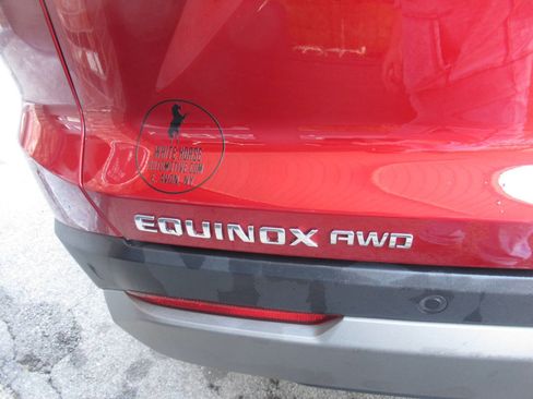Used 2025 Chevrolet Equinox LT w/ Convenience Package II AWD/4WD image 10