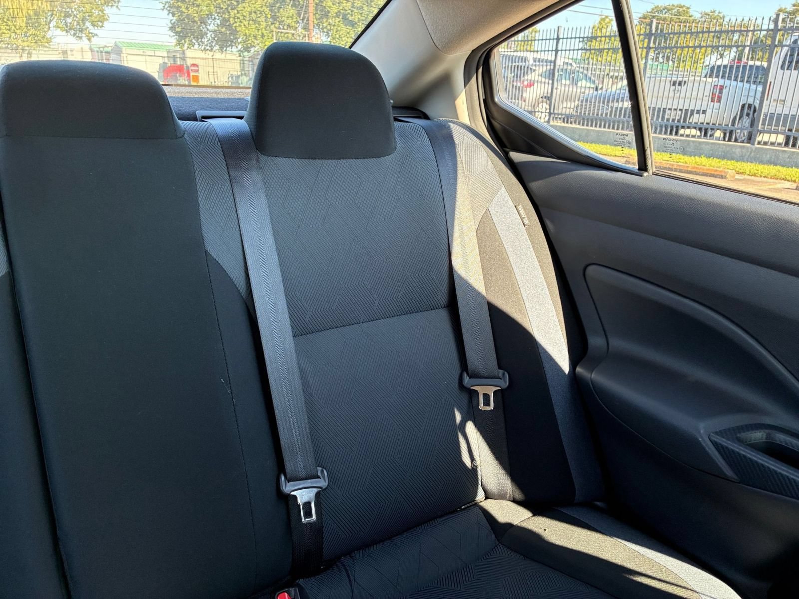 Used 2025 Nissan Versa SV FWD image 34