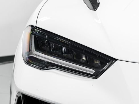 Used 2024 Lamborghini Urus Performante AWD/4WD image 46