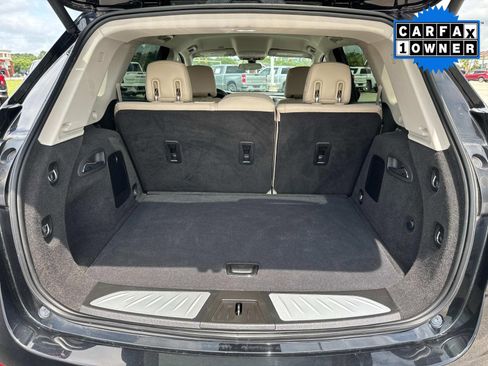 Used 2020 Buick Envision Essence w/ LPO, Cargo Package image 12