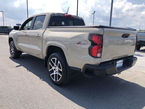 Used 2023 Chevrolet Colorado Z71 w/ Z71 Convenience Package 2 AWD/4WD image 21