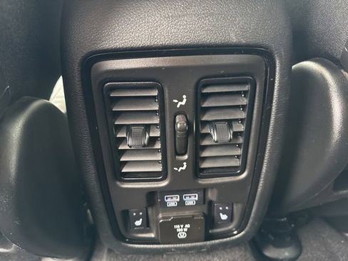 Used 2023 Dodge Durango R/T AWD/4WD image 23