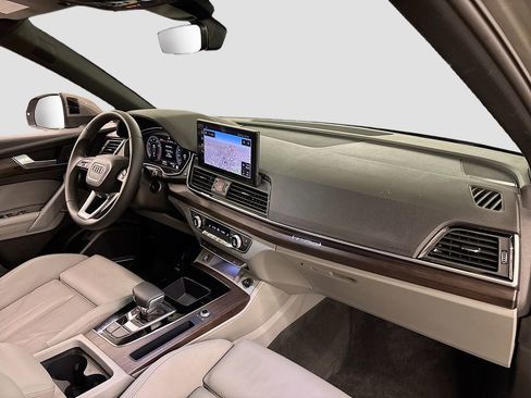 Certified 2025 Audi Q5 2.0T Premium Plus AWD/4WD image 14