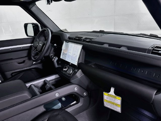 New 2026 Land Rover Defender 110 X-Dynamic SE AWD/4WD image 27