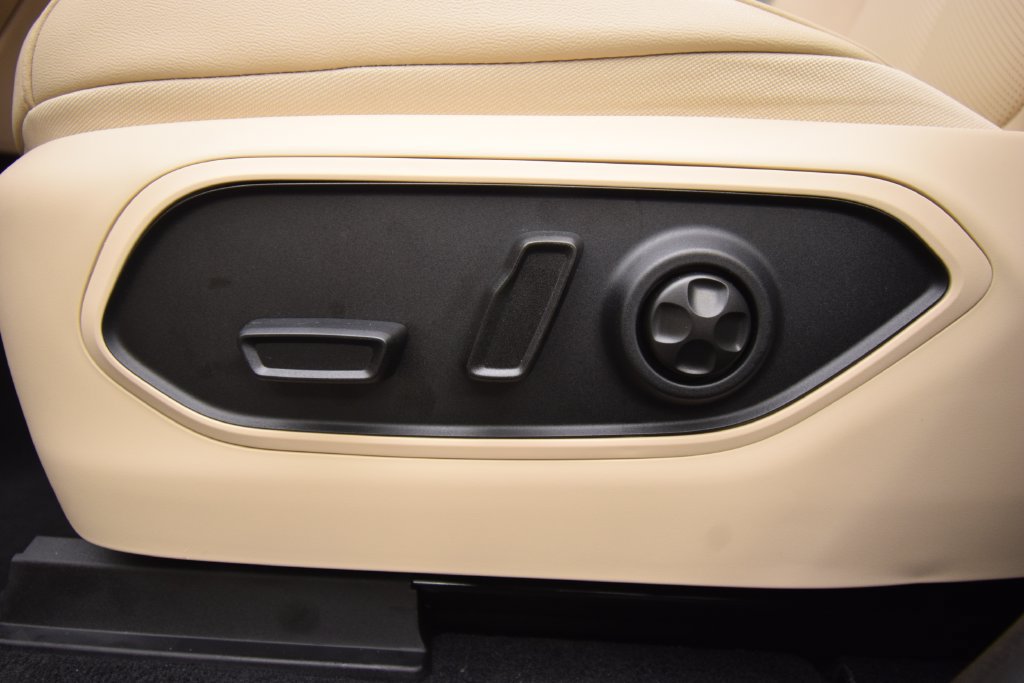 New 2027 Jeep Grand Cherokee Limited AWD/4WD image 33