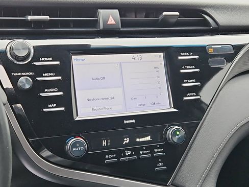 Used 2020 Toyota Camry SE w/ Blackout Package image 24