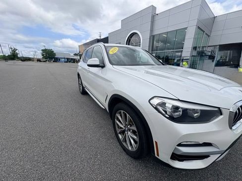 Used 2019 BMW X3 xDrive30i w/ Driving Assistance Package AWD/4WD image 10