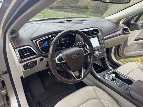 Used 2017 Ford Fusion Platinum image 11