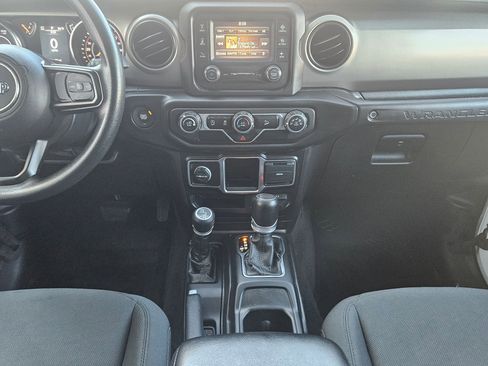 Used 2020 Jeep Wrangler Unlimited Sport image 10