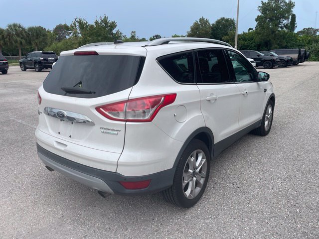 Used 2016 Ford Escape Titanium FWD image 2