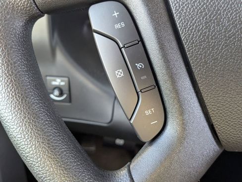 New 2025 Chevrolet Express 2500 w/ Driver Convenience Package image 26