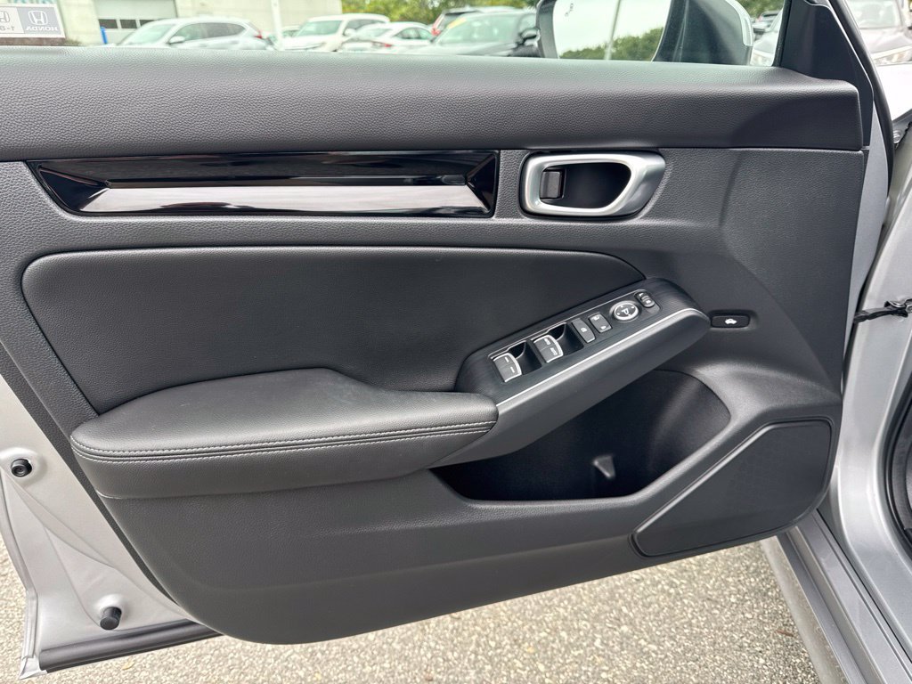 Used 2024 Honda Civic Touring image 18