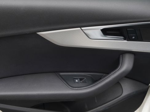 Used 2017 Audi A4 2.0T Premium w/ Audi MMI Navigation Plus image 33