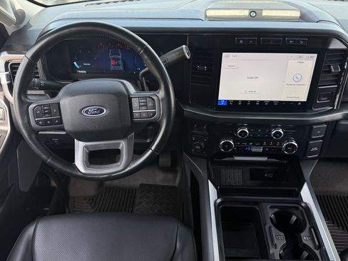 Used 2023 Ford F250 Lariat w/ Sport Appearance Package image 14
