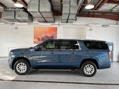 New 2026 Chevrolet Suburban LS w/ Max Trailering Package RWD image 5
