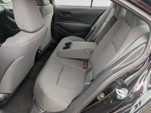 Used 2025 Toyota Corolla LE image 16