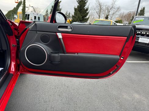 Used 2006 MAZDA MX-5 Miata 3rd Generation Limited image 29