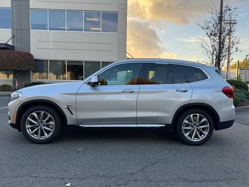 Used 2019 BMW X3 xDrive30i w/ Driving Assistance Package image 6