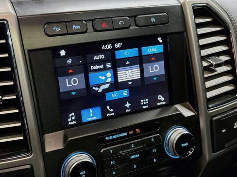 Used 2018 Ford F150 Platinum w/ Technology Package AWD/4WD image 18