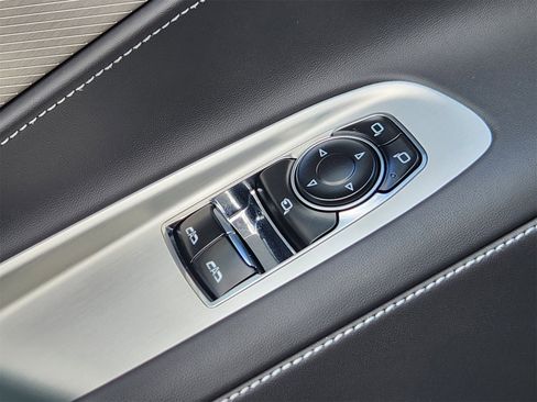 Used 2025 Chevrolet Corvette Z06 image 23