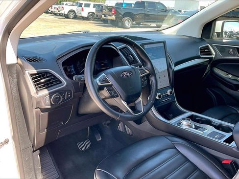Certified 2022 Ford Edge SEL w/ Convenience Package image 14