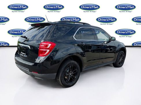 Used 2017 Chevrolet Equinox LT w/ Midnight Edition FWD image 7