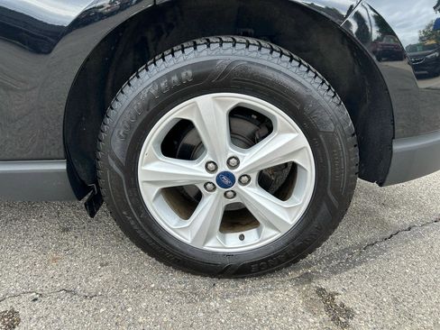 Used 2019 Ford Edge SE AWD/4WD image 28