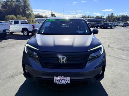 Used 2021 Honda Pilot Special Edition image 3