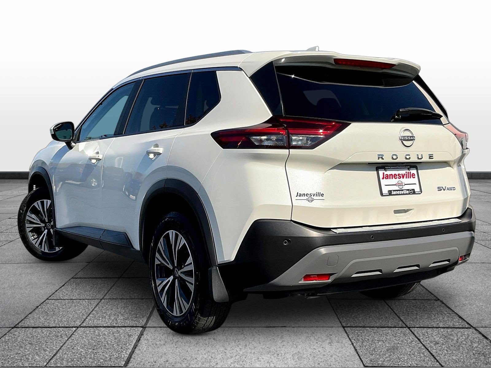 Used 2023 Nissan Rogue SV w/ SV Premium B Package AWD/4WD image 5