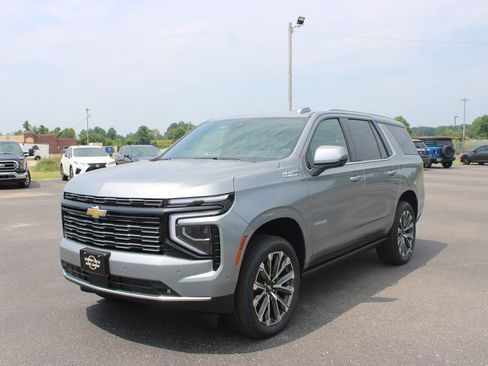 New 2026 Chevrolet Tahoe High Country AWD/4WD image 4