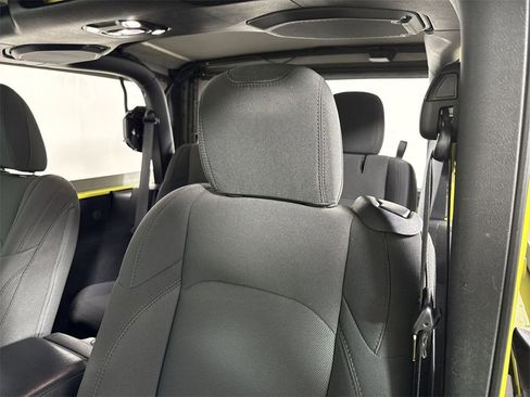 Used 2023 Jeep Wrangler Sport image 37
