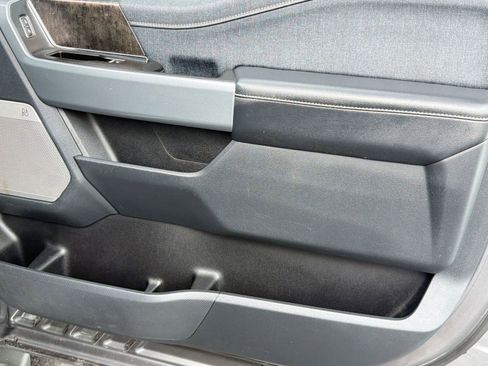 Used 2021 Ford F150 Lariat image 31