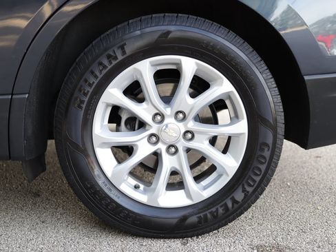 Used 2018 Chevrolet Equinox LT w/ Sun & Infotainment Package FWD image 35