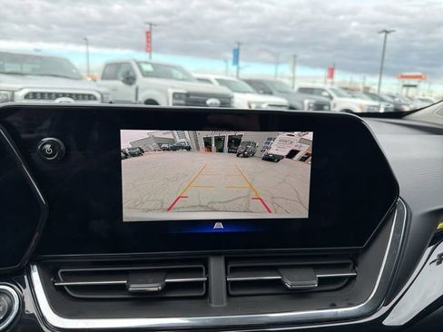 Used 2024 Chevrolet Trax ACTIV image 21