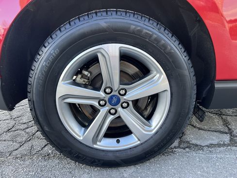 Used 2022 Ford Edge SEL w/ Convenience Package image 10