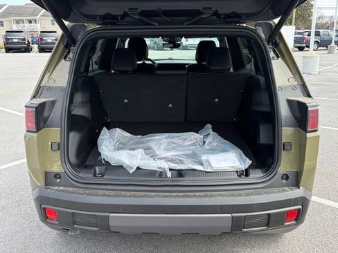 New 2026 Jeep Cherokee Limited AWD/4WD image 6