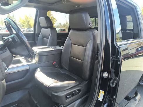 Used 2022 Chevrolet Silverado 3500 LTZ w/ LTZ Plus Package image 11