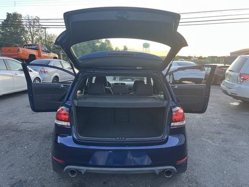 Used 2011 Volkswagen GTI 2-Door FWD image 29