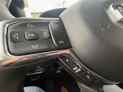 Used 2026 RAM 1500 Laramie AWD/4WD image 16