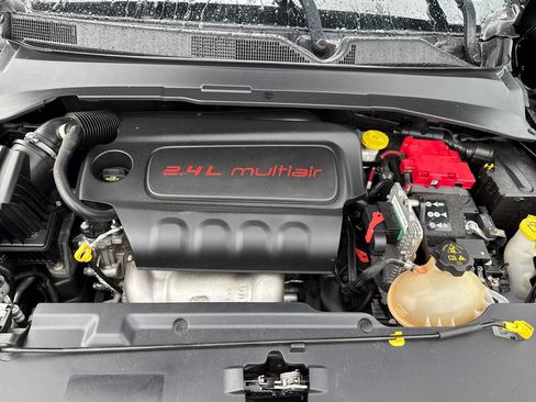 Used 2021 Jeep Compass Latitude FWD image 22