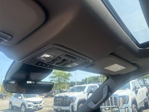 New 2026 GMC Sierra 1500 Denali AWD/4WD image 22