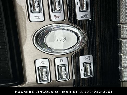 New 2026 Lincoln Nautilus Black Label w/ Jet Appearance Package AWD/4WD image 25