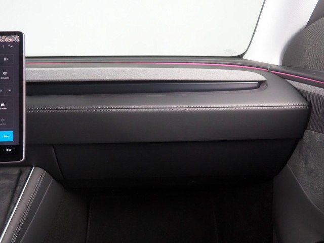 Used 2026 Tesla Model Y Long Range AWD/4WD image 44