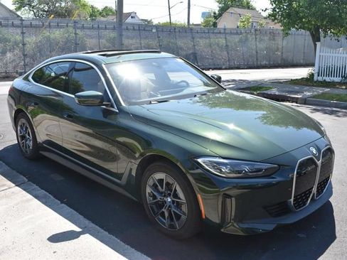 Used 2023 BMW i4 eDrive35 RWD image 4