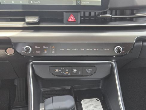 New 2026 Kia Carnival SX Prestige FWD image 14